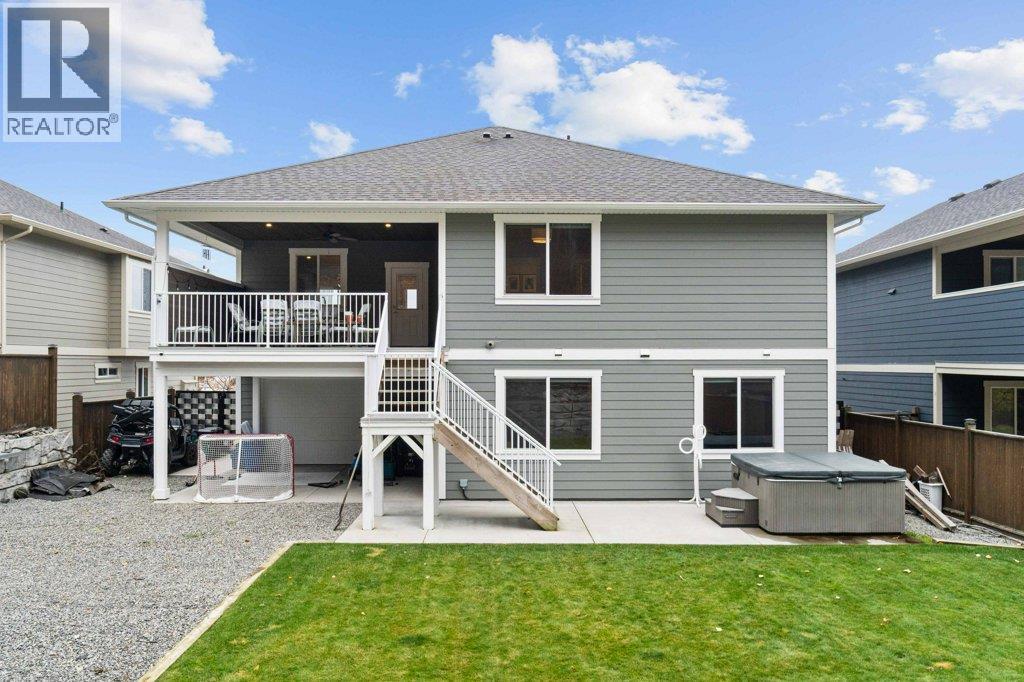 1320 24 Street SE, Salmon Arm