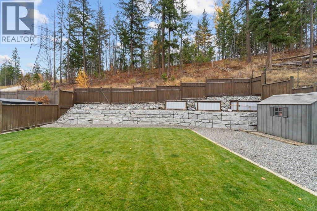 1320 24 Street SE, Salmon Arm