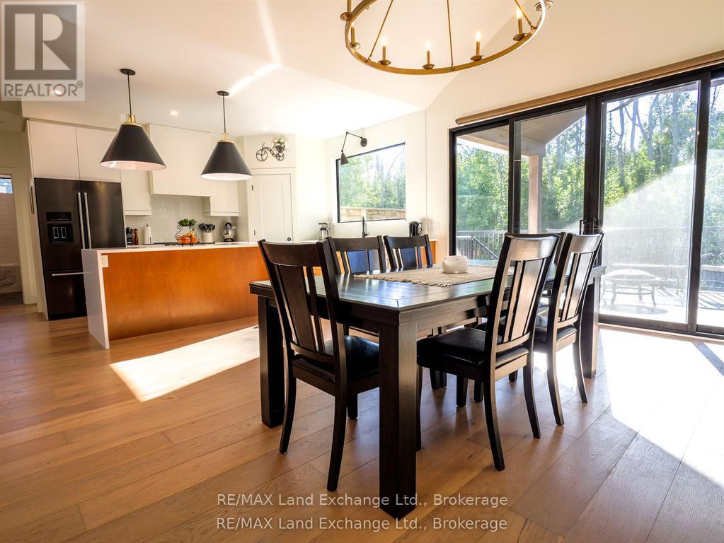 72 OTTAWA AVENUE - 6