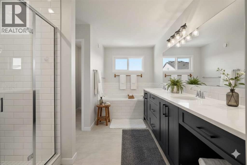 
          40 West Grove Link Southwest
            <br/>
            <span>Calgary</span>
            , 
            <span>AB</span>
             <span>T3H6E3</span>
         - Photo 17