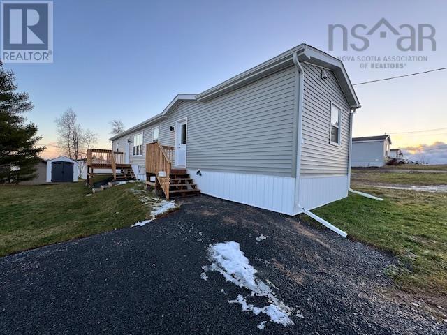 18 Bruce Street - Main photo, Mount Uniacke, Nova Scotia