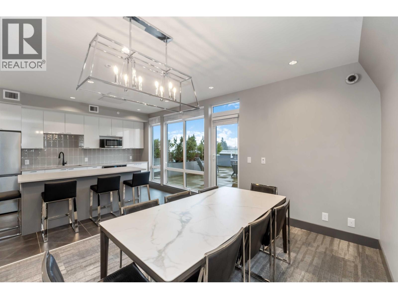 123 12040 PLAZA STREET, Maple Ridge