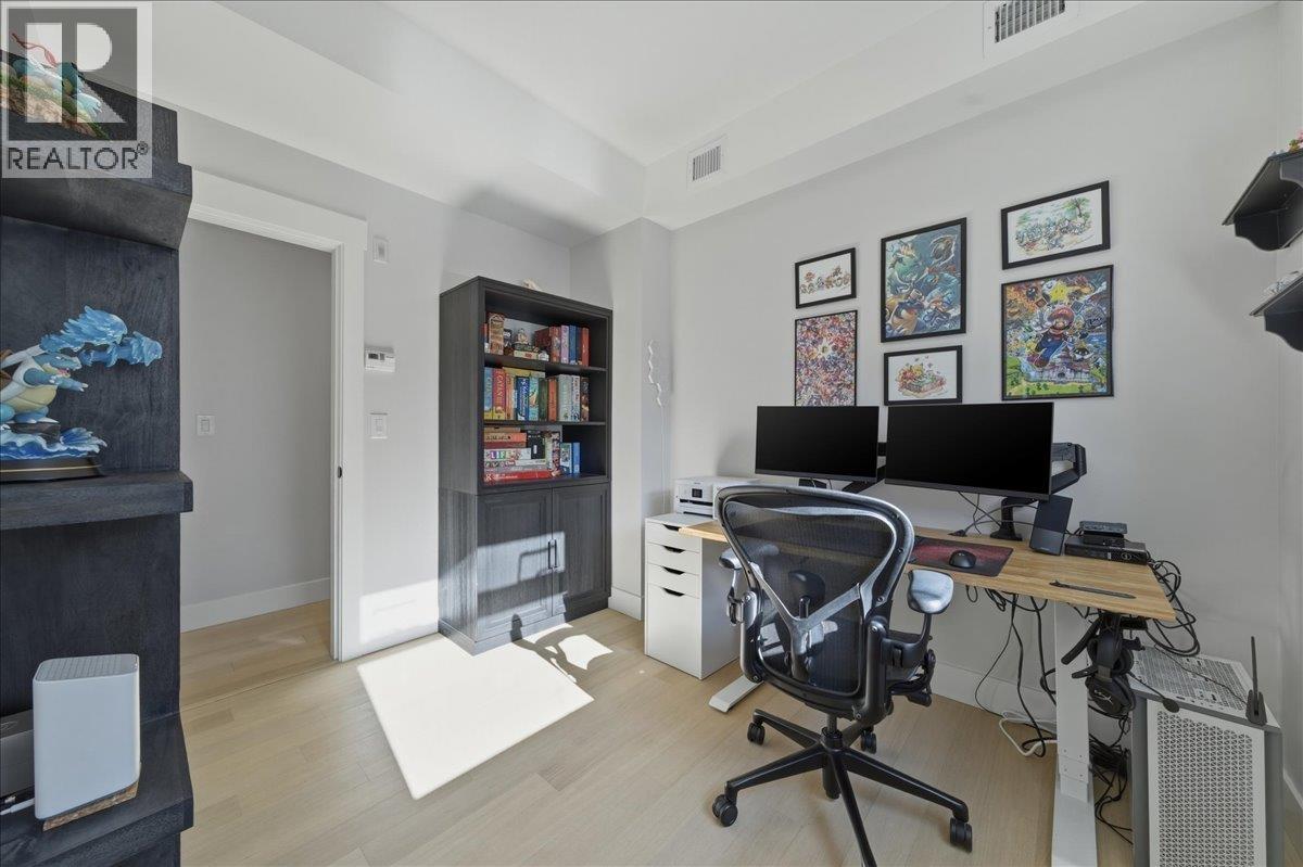 123 12040 PLAZA STREET, Maple Ridge