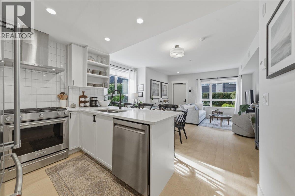 123 12040 PLAZA STREET, Maple Ridge