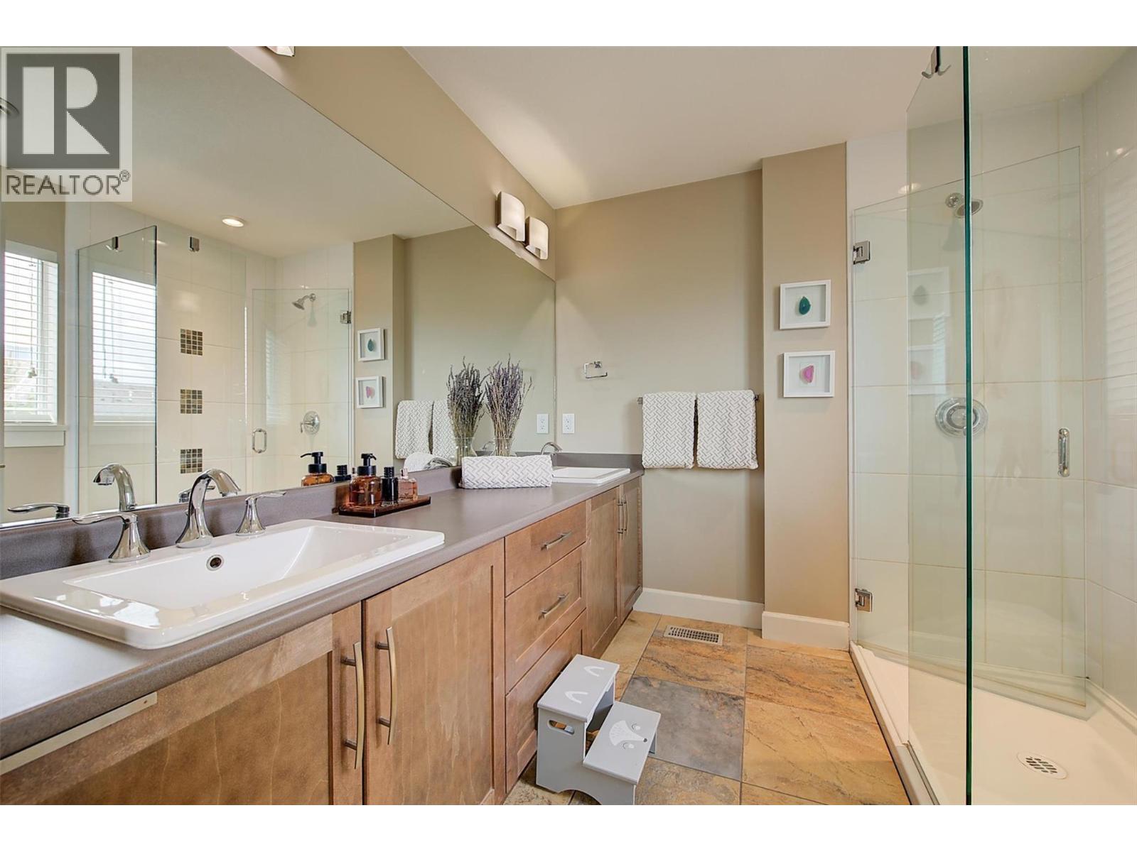 12850 Stillwater Court Unit# 11, Lake Country