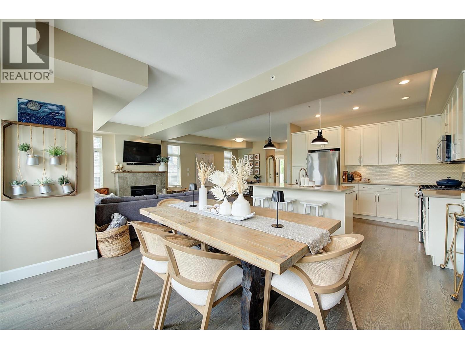 12850 Stillwater Court Unit# 11, Lake Country