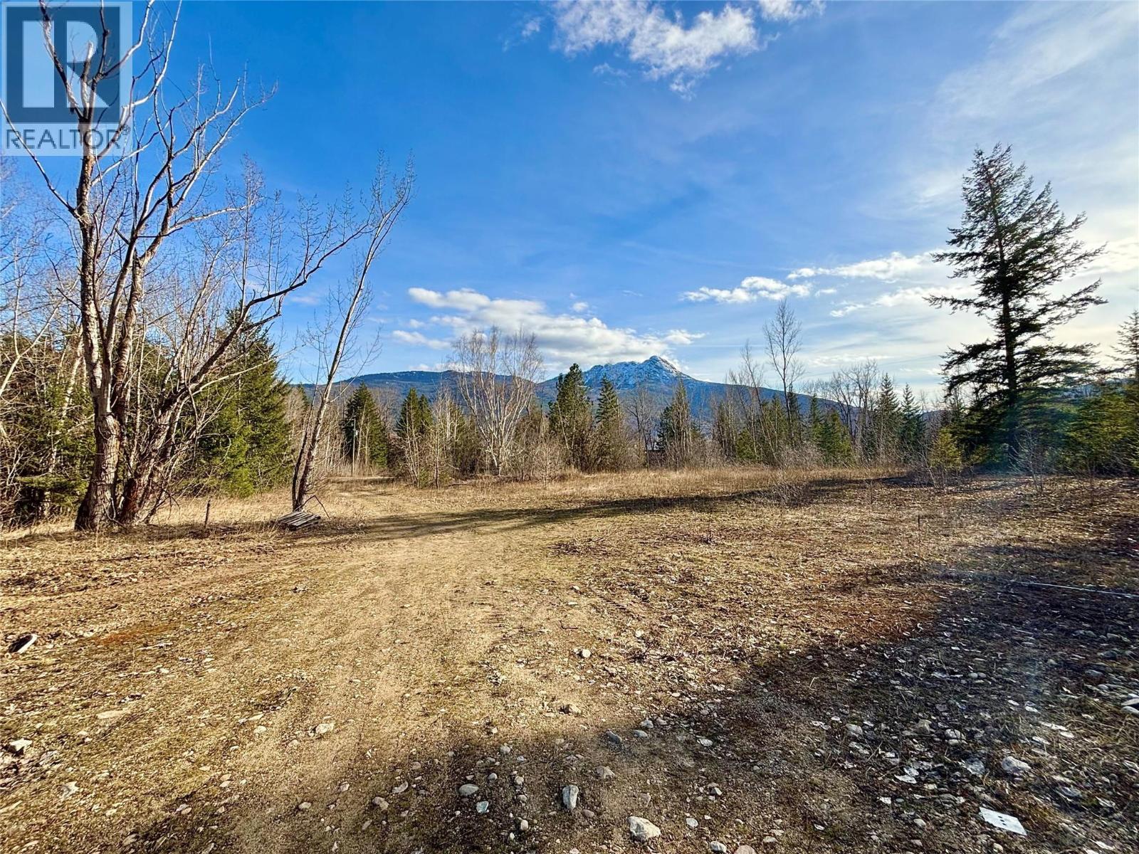 4751 5th Avenue SW, Salmon Arm