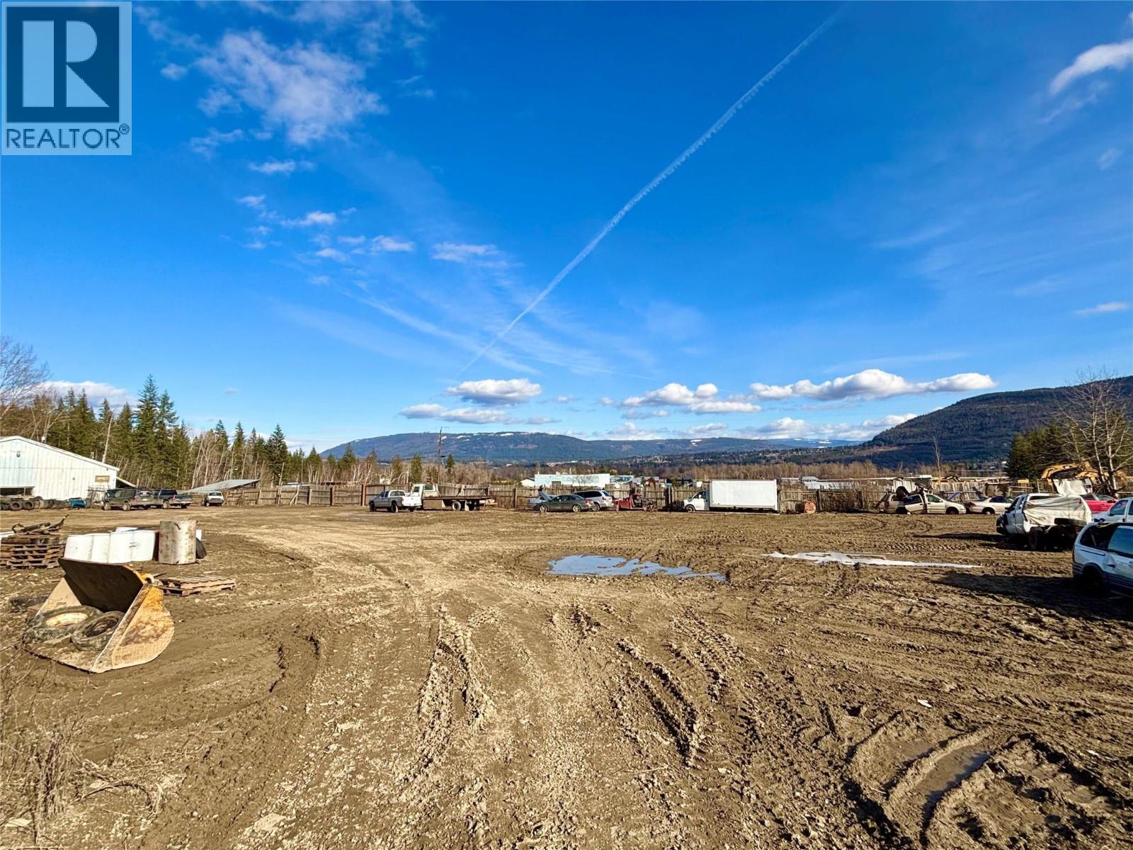4751 5th Avenue SW, Salmon Arm