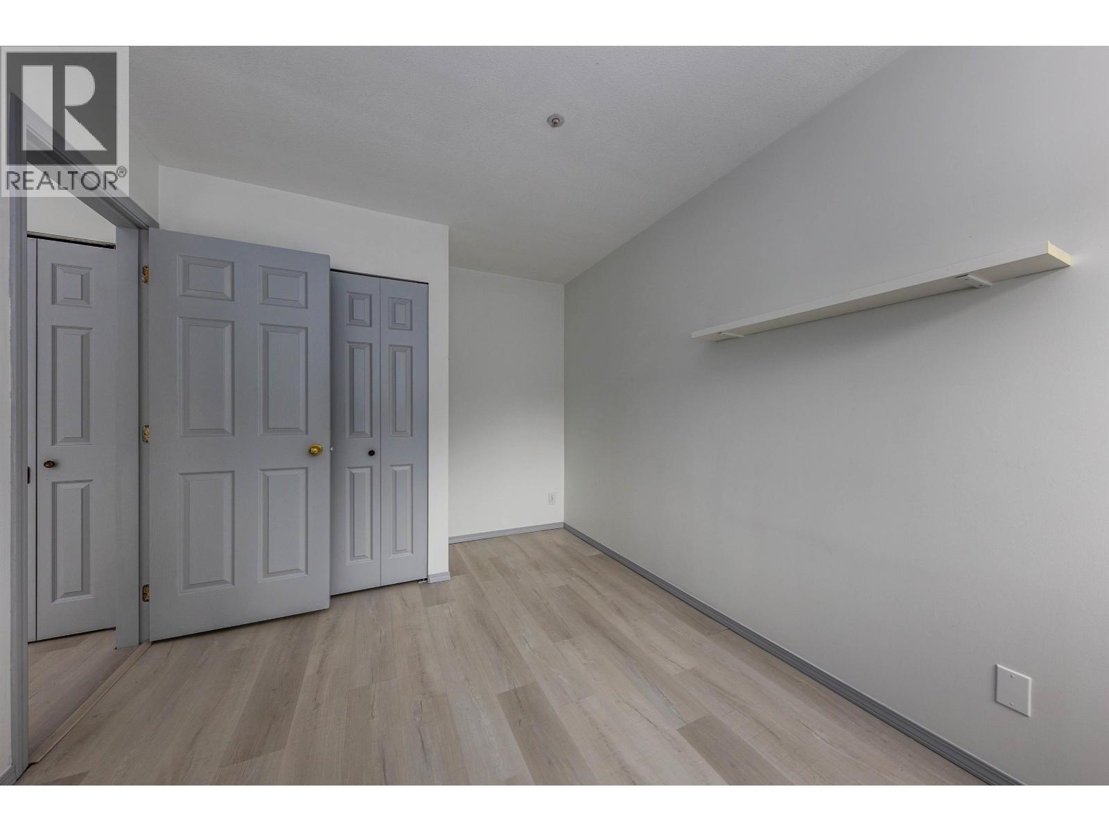 E309 40180 WILLOW CRESCENT, Squamish