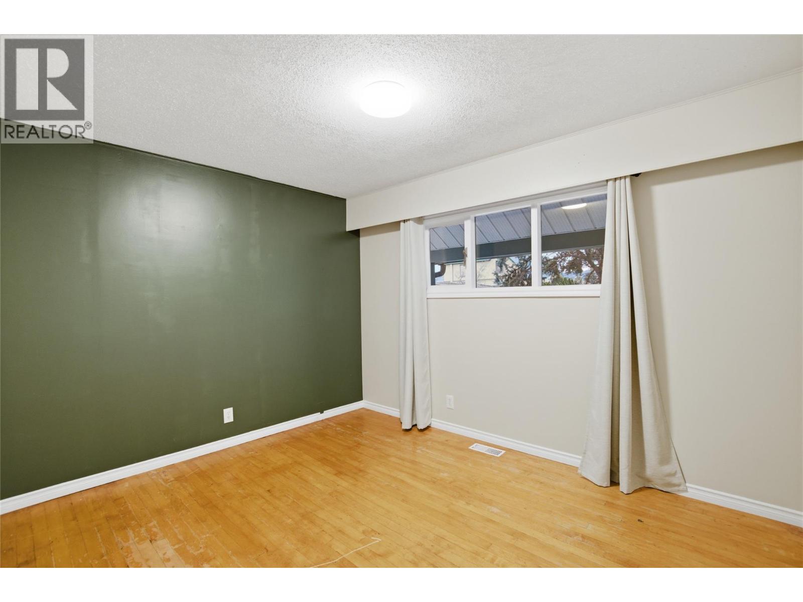 223 Nelson Avenue - 30