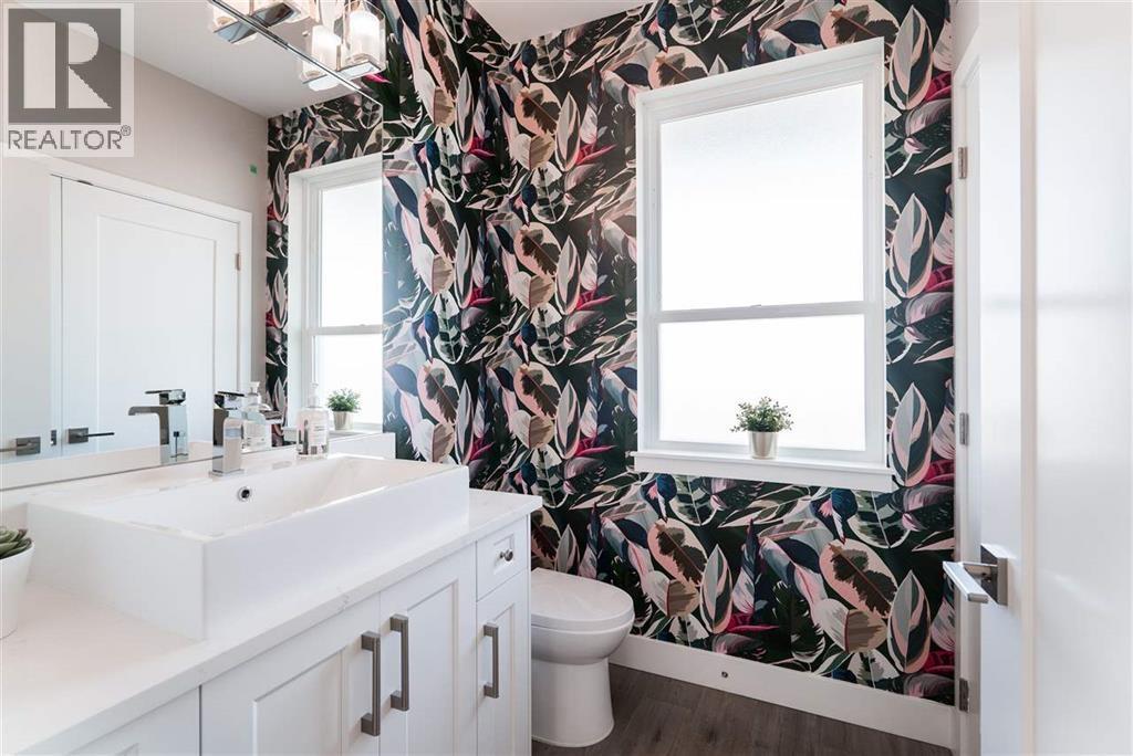 1X 430 DUNCAN, New Westminster