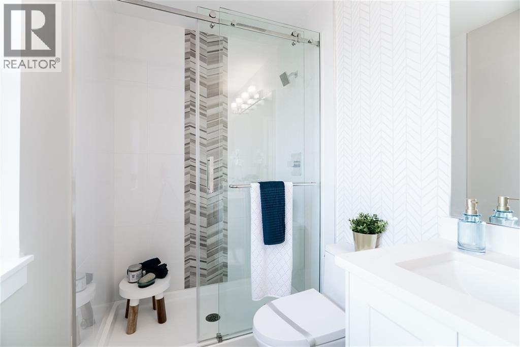 1X 430 DUNCAN, New Westminster