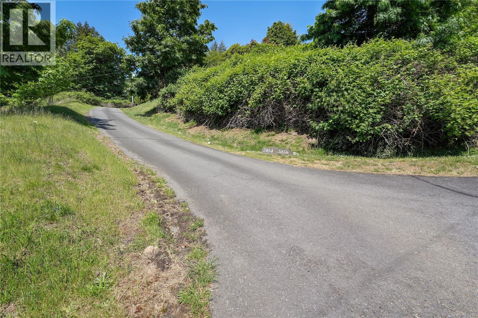 2056 Gladys Pl, Sooke