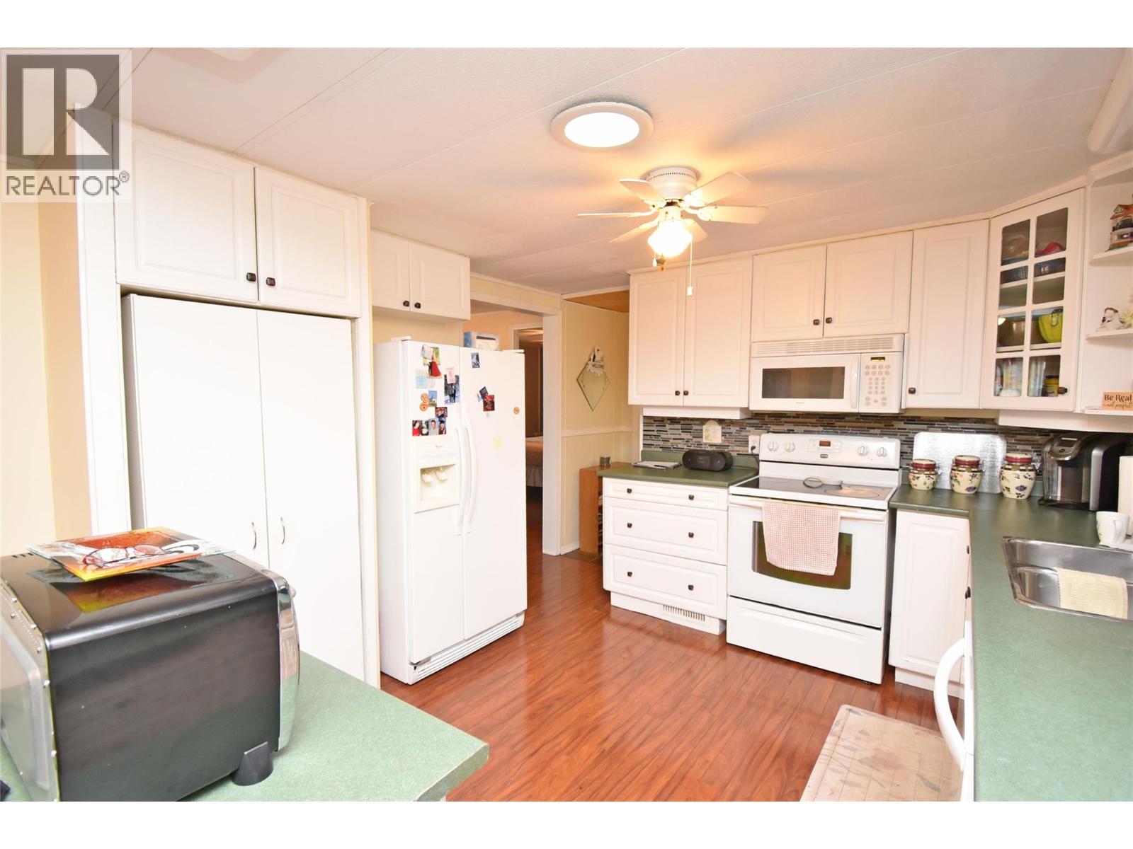 578 Guildford Court, Vernon