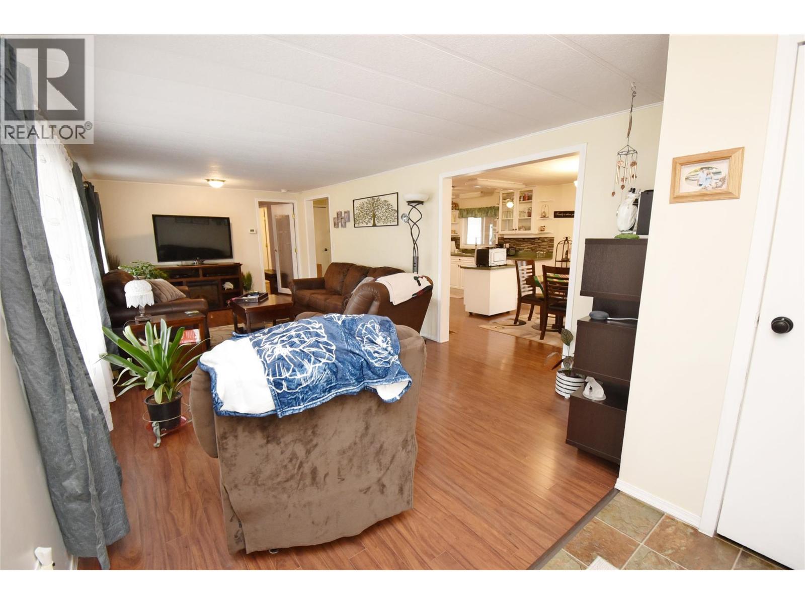 578 Guildford Court, Vernon