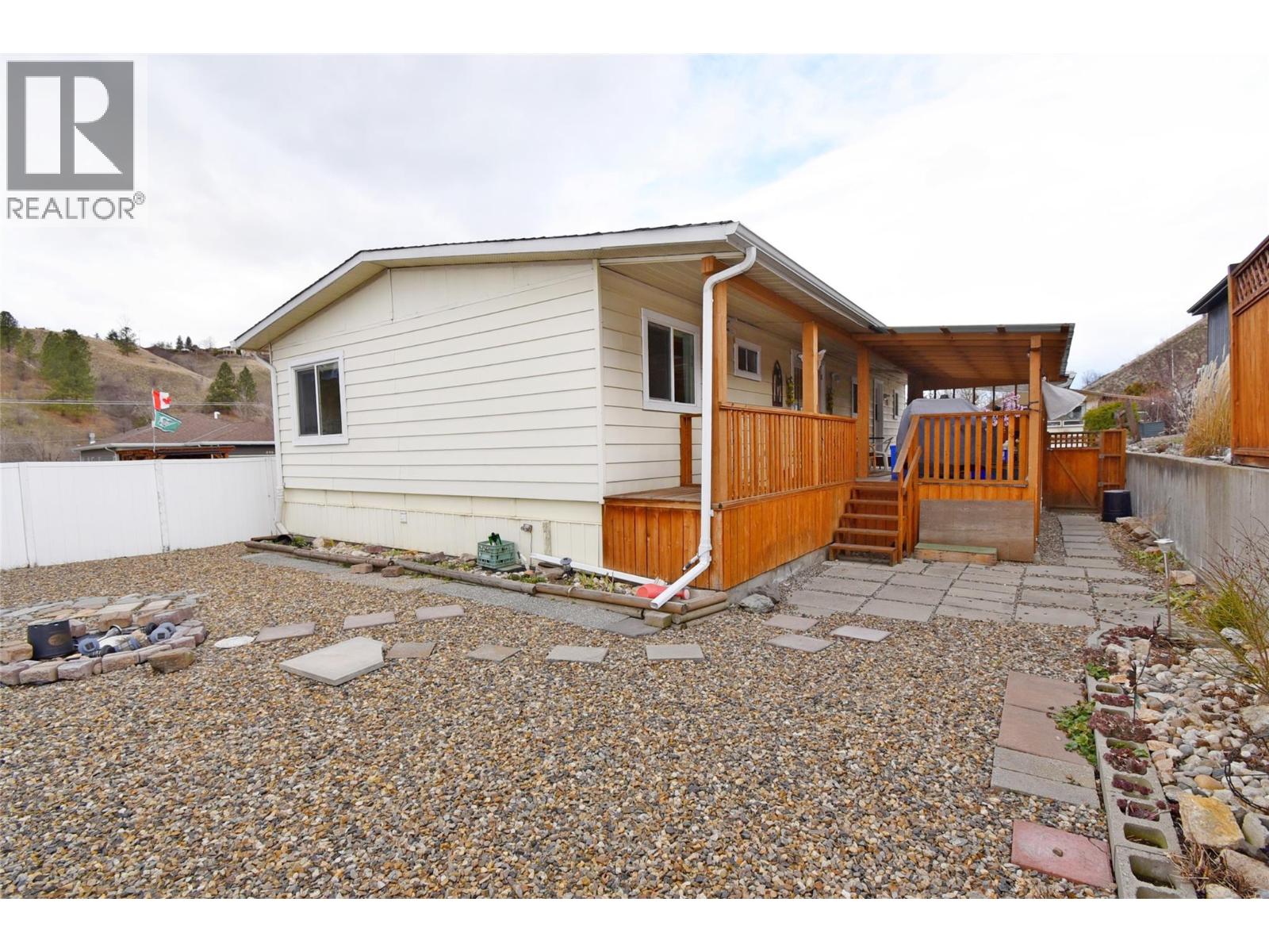 578 Guildford Court, Vernon