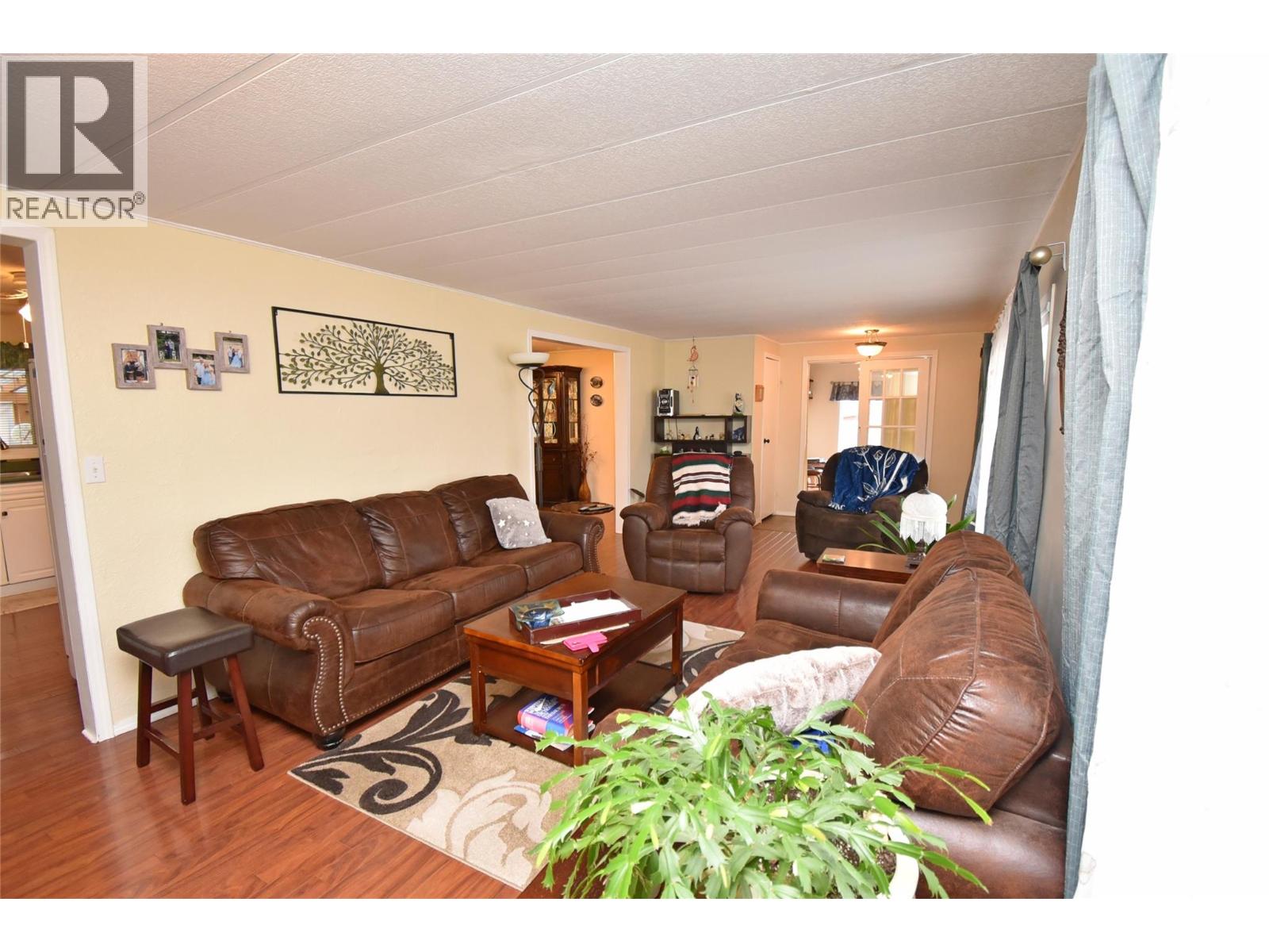 578 Guildford Court, Vernon