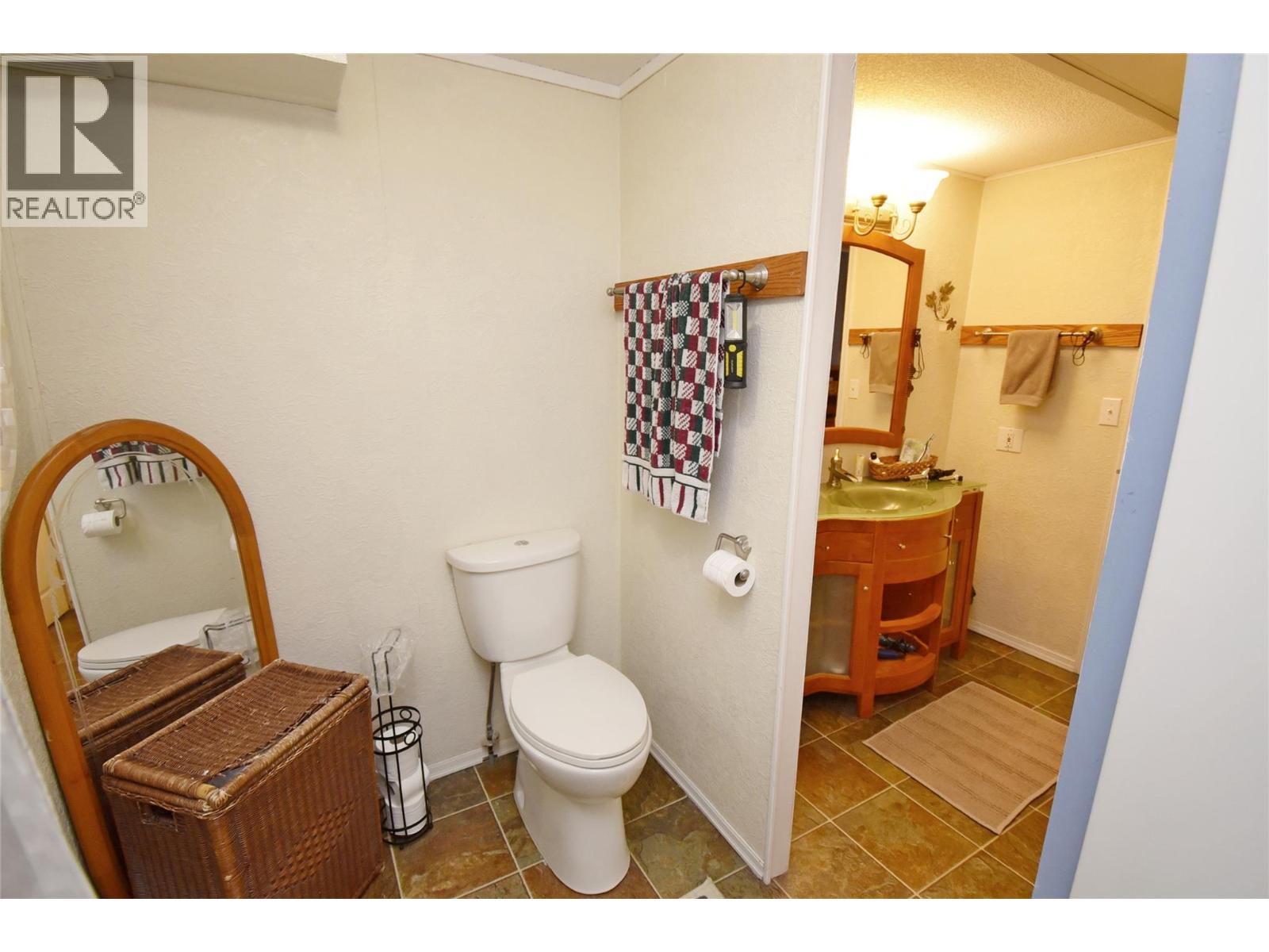 578 Guildford Court, Vernon