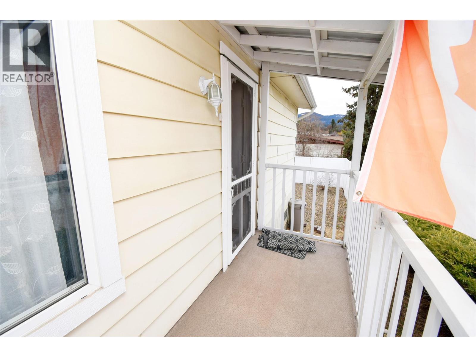 578 Guildford Court, Vernon