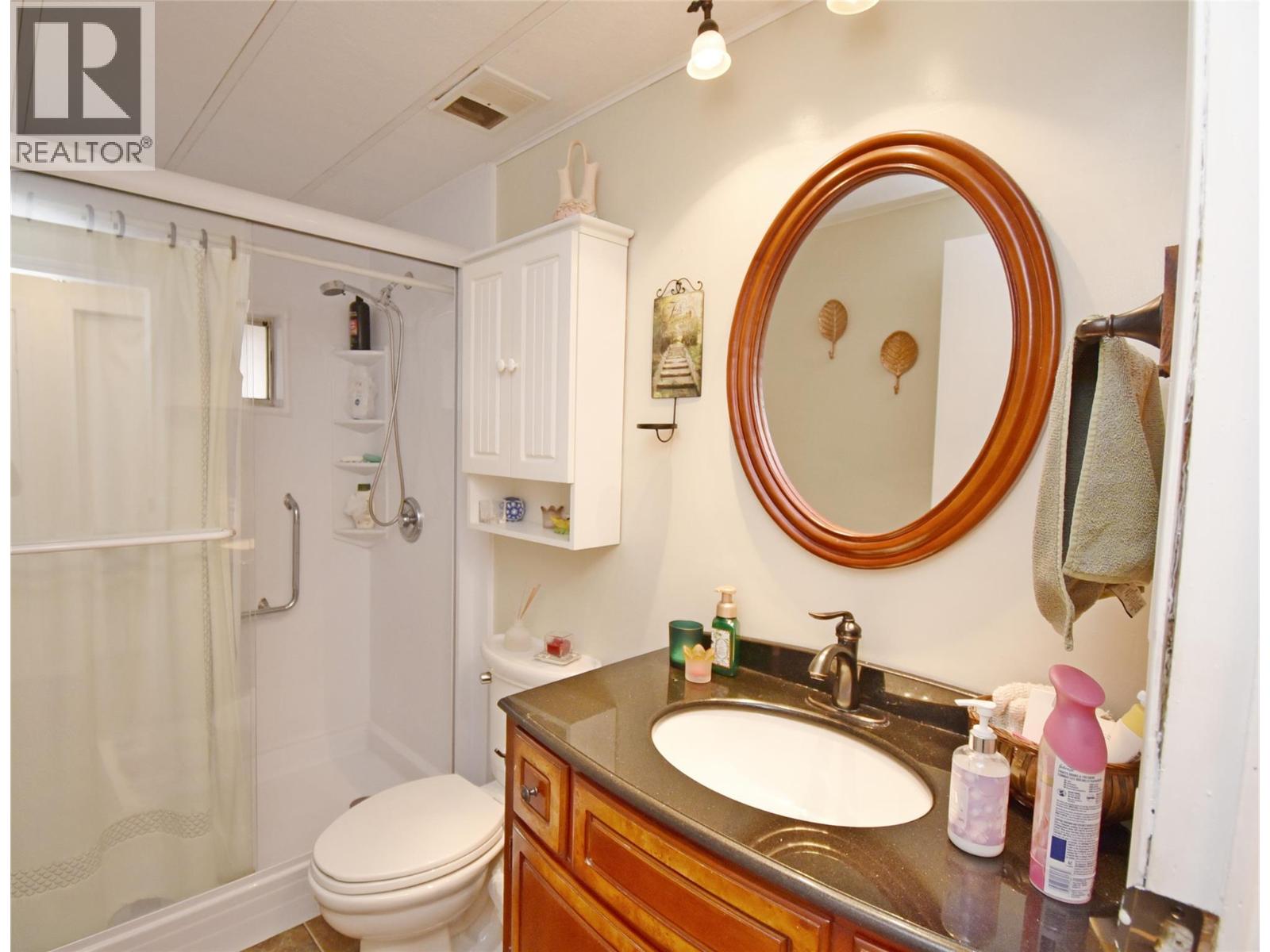 578 Guildford Court, Vernon