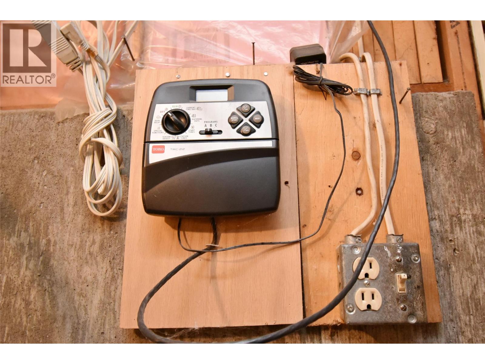 578 Guildford Court, Vernon