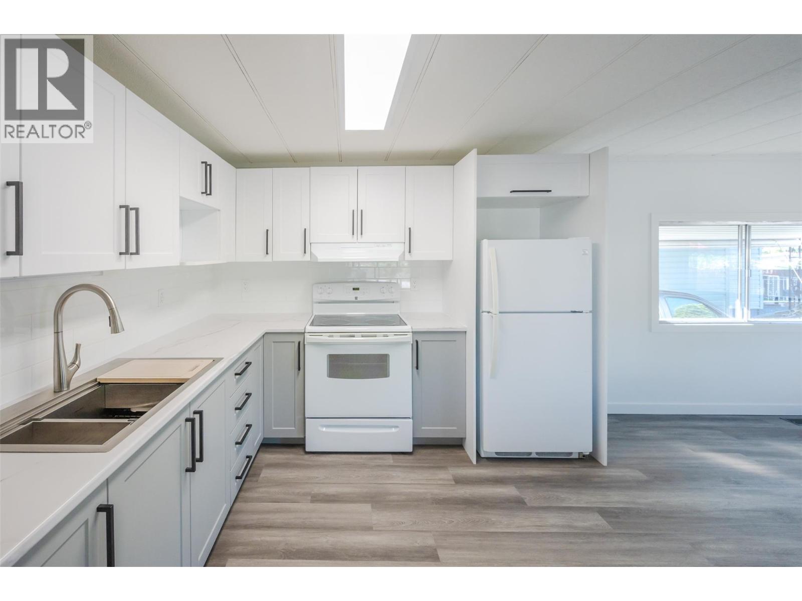 197 Dauphin Avenue Unit# 14, Penticton