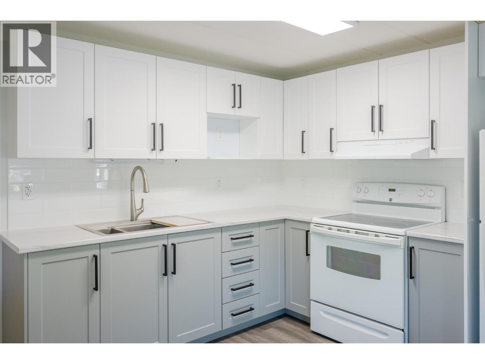 197 Dauphin Avenue Unit# 14, Penticton