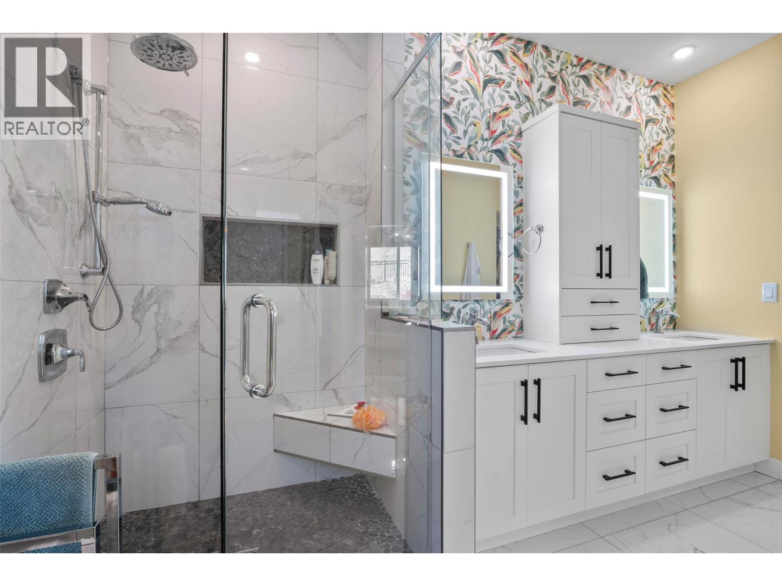 4103 Rio Vista Place, Kamloops