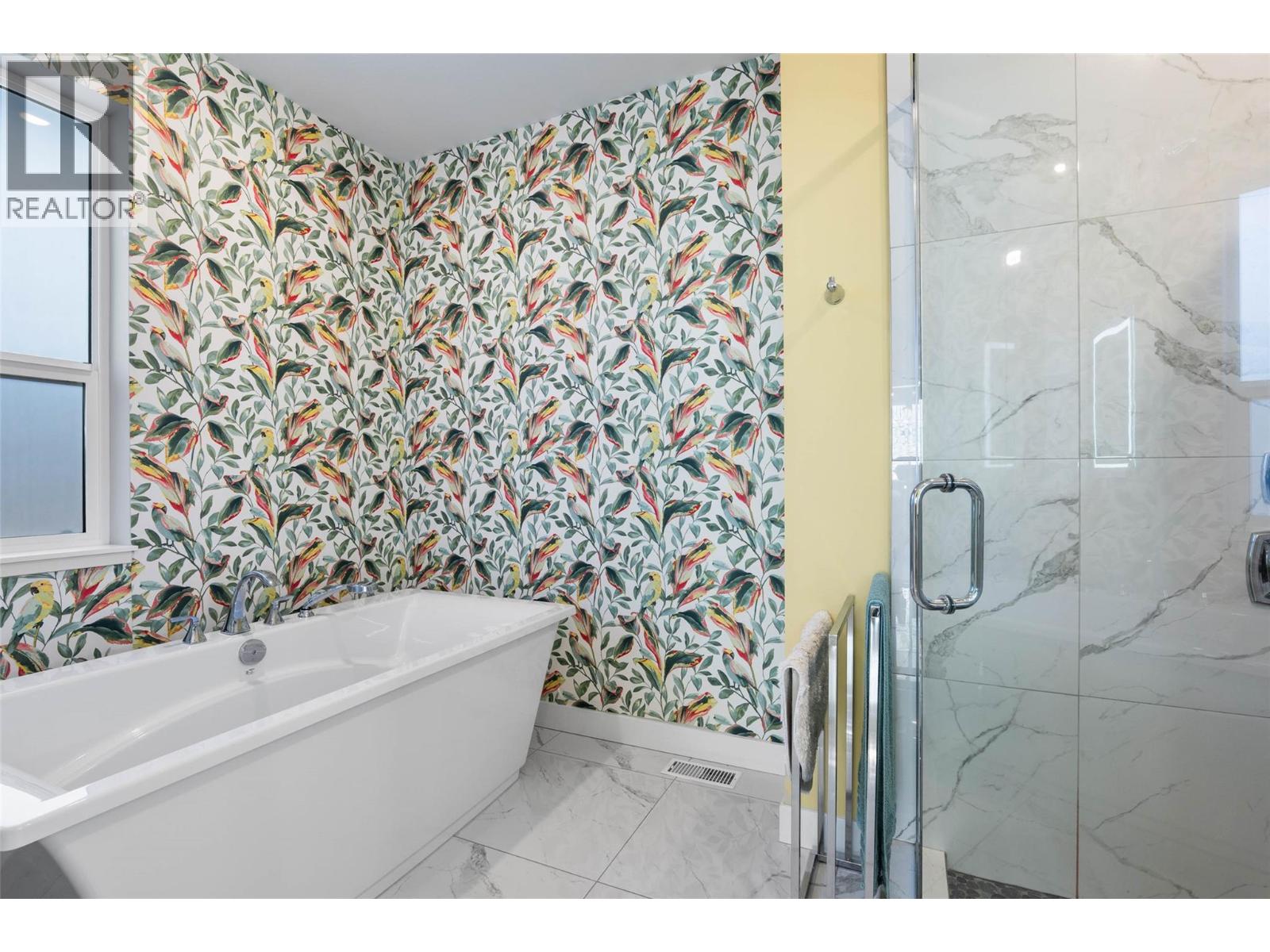 4103 Rio Vista Place, Kamloops