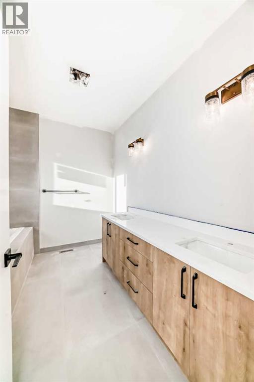 
          524 Heritage Boulevard
            <br/>
            <span>Cochrane</span>
            , 
            <span>AB</span>
             <span>T4C2J8</span>
         - Photo 29