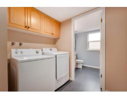 6103 190 Street, Surrey, BC V3S8A4 Photo 9