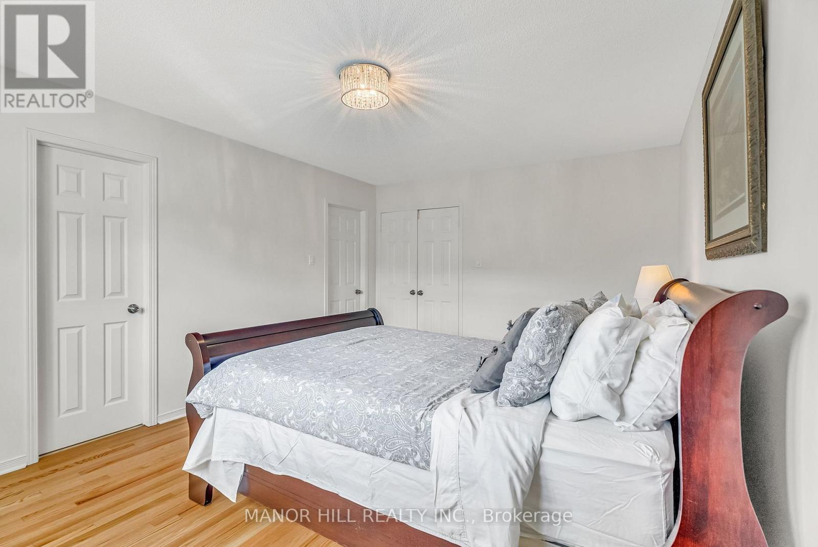 Single Family House for Sale in  BIG HILL CRESCENT Vaughan (Patterson) 