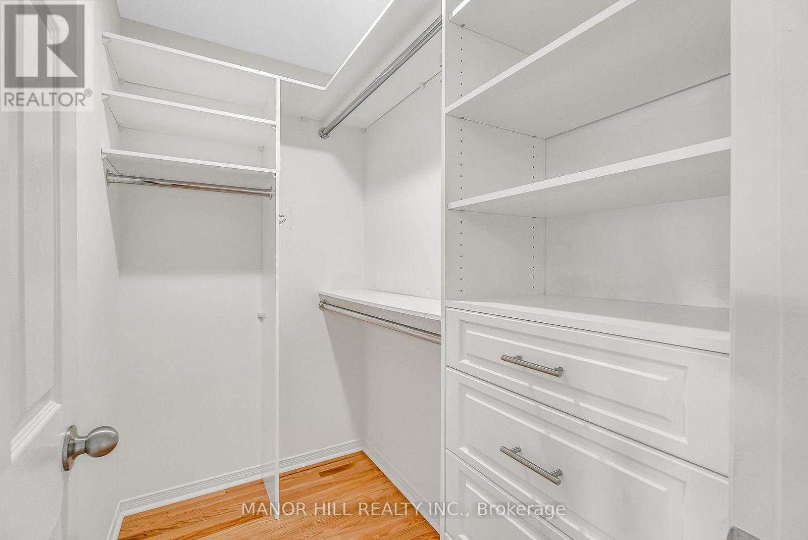 Single Family House for Sale in  BIG HILL CRESCENT Vaughan (Patterson) 