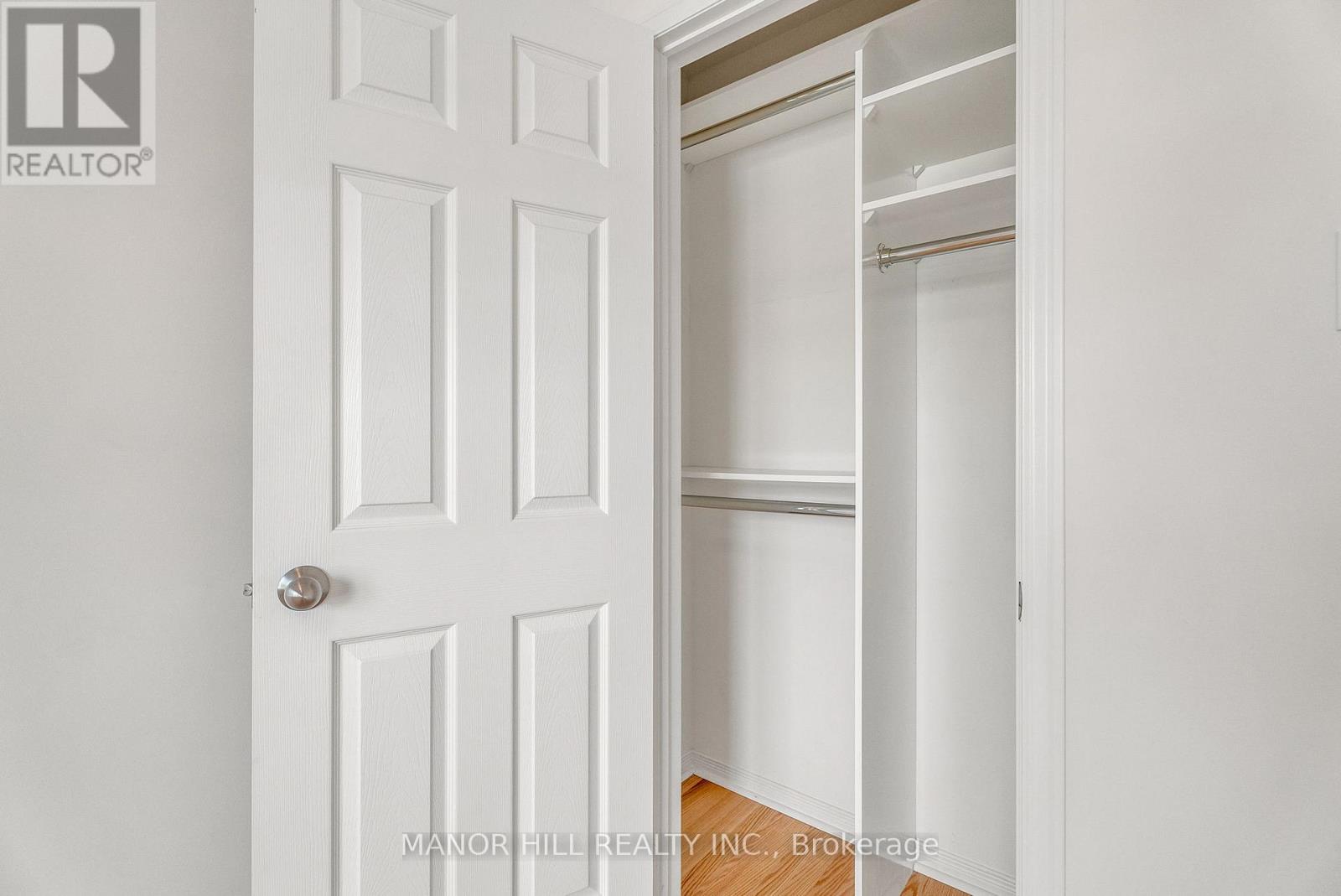 Single Family House for Sale in  BIG HILL CRESCENT Vaughan (Patterson) 