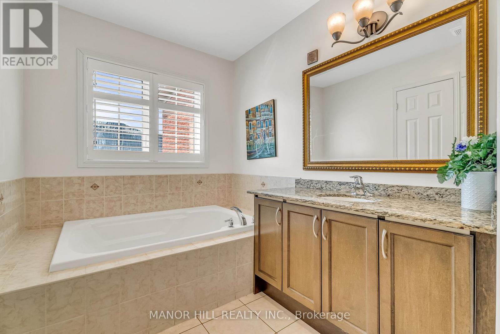 Single Family House for Sale in  BIG HILL CRESCENT Vaughan (Patterson) 