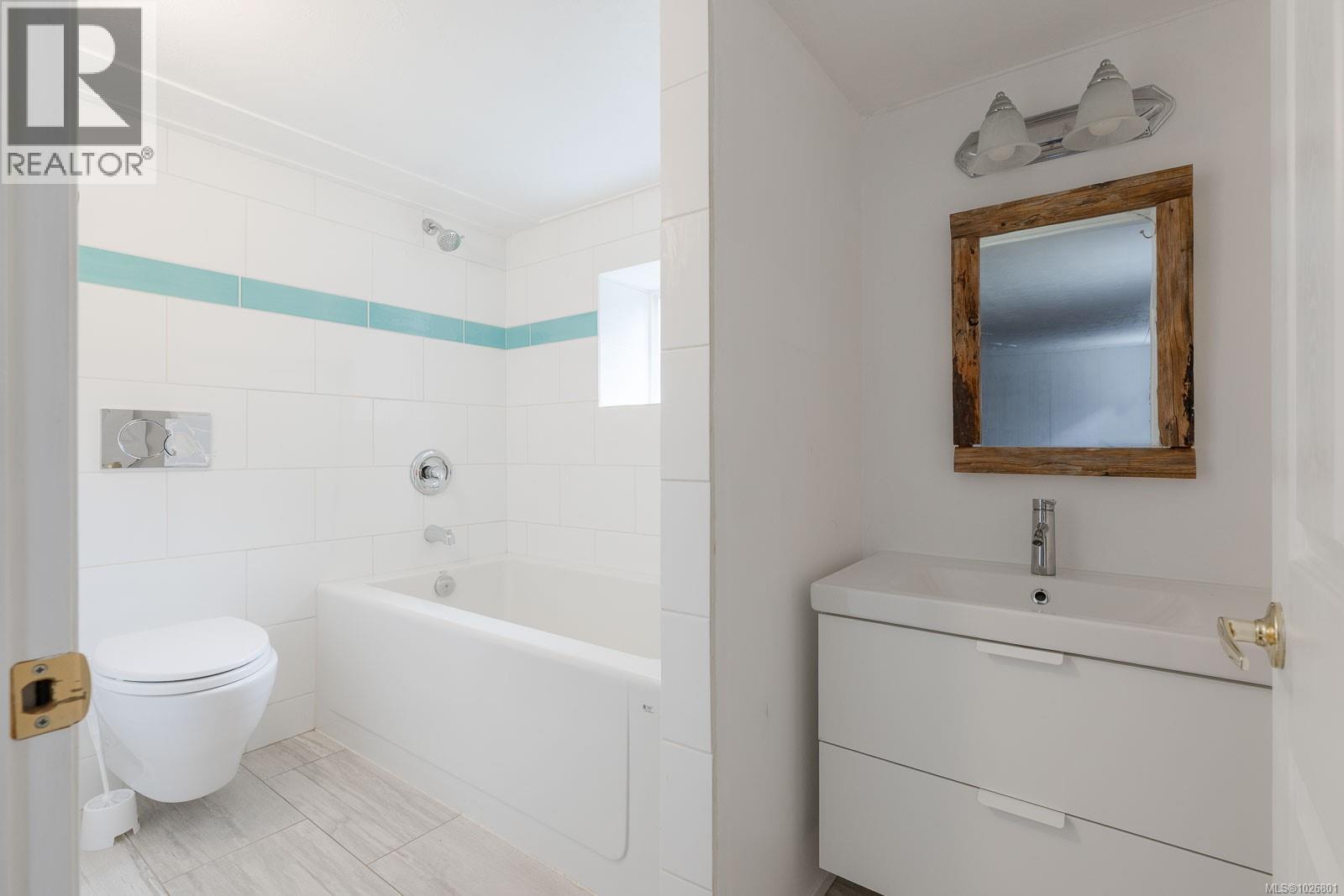 1986 Quadra Ave, Nanaimo