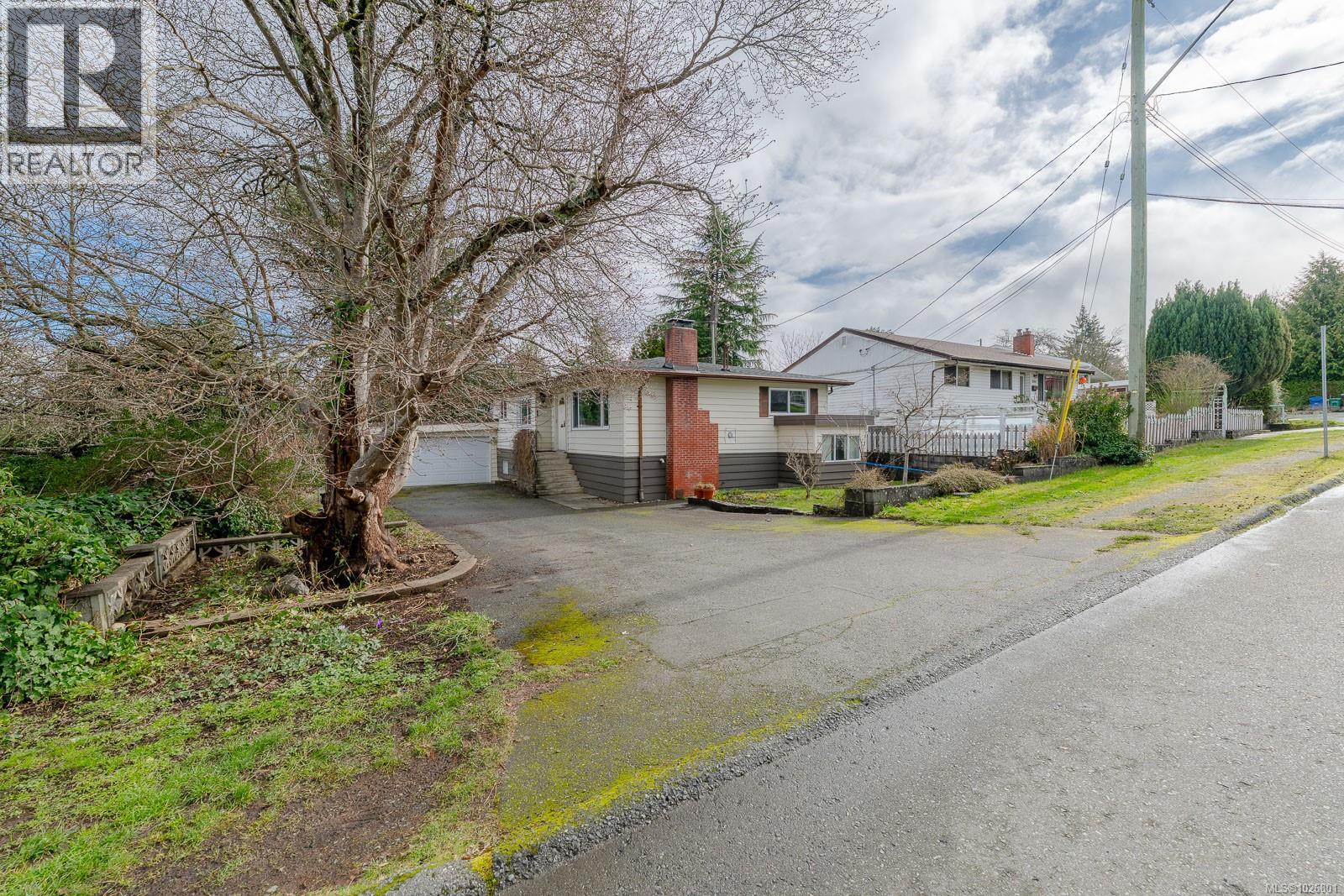 1986 Quadra Ave, Nanaimo