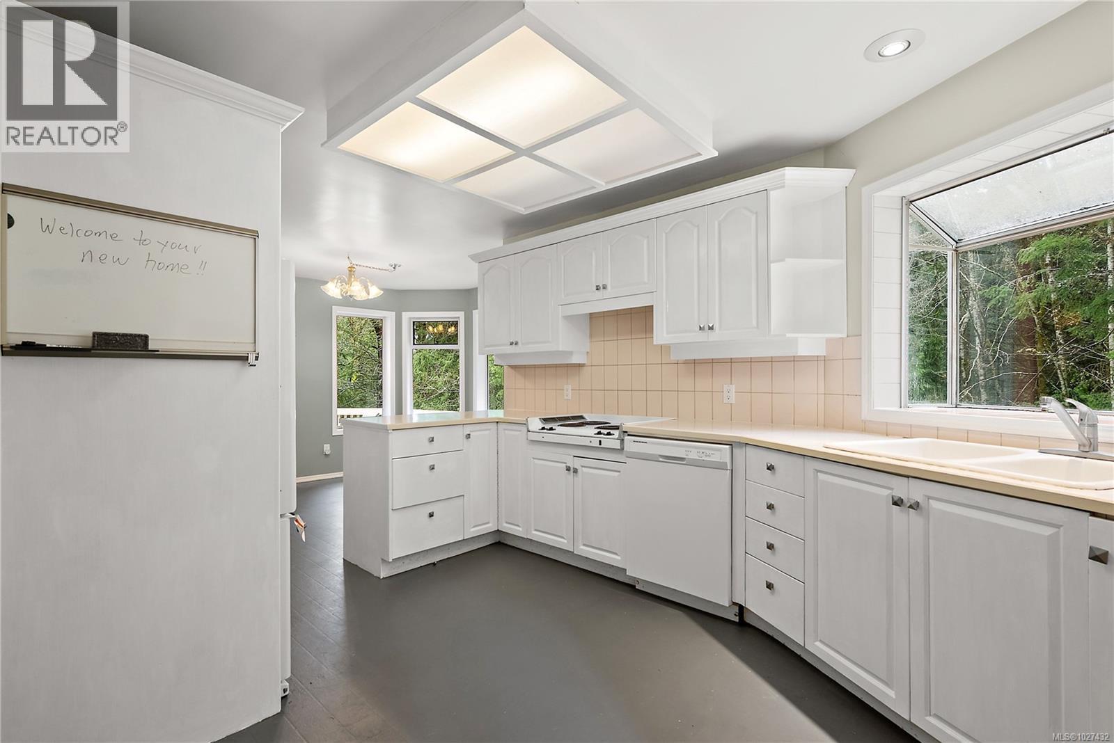 5805 East Sooke Rd, Sooke