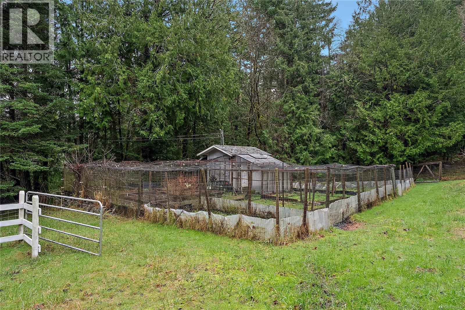 5805 East Sooke Rd, Sooke