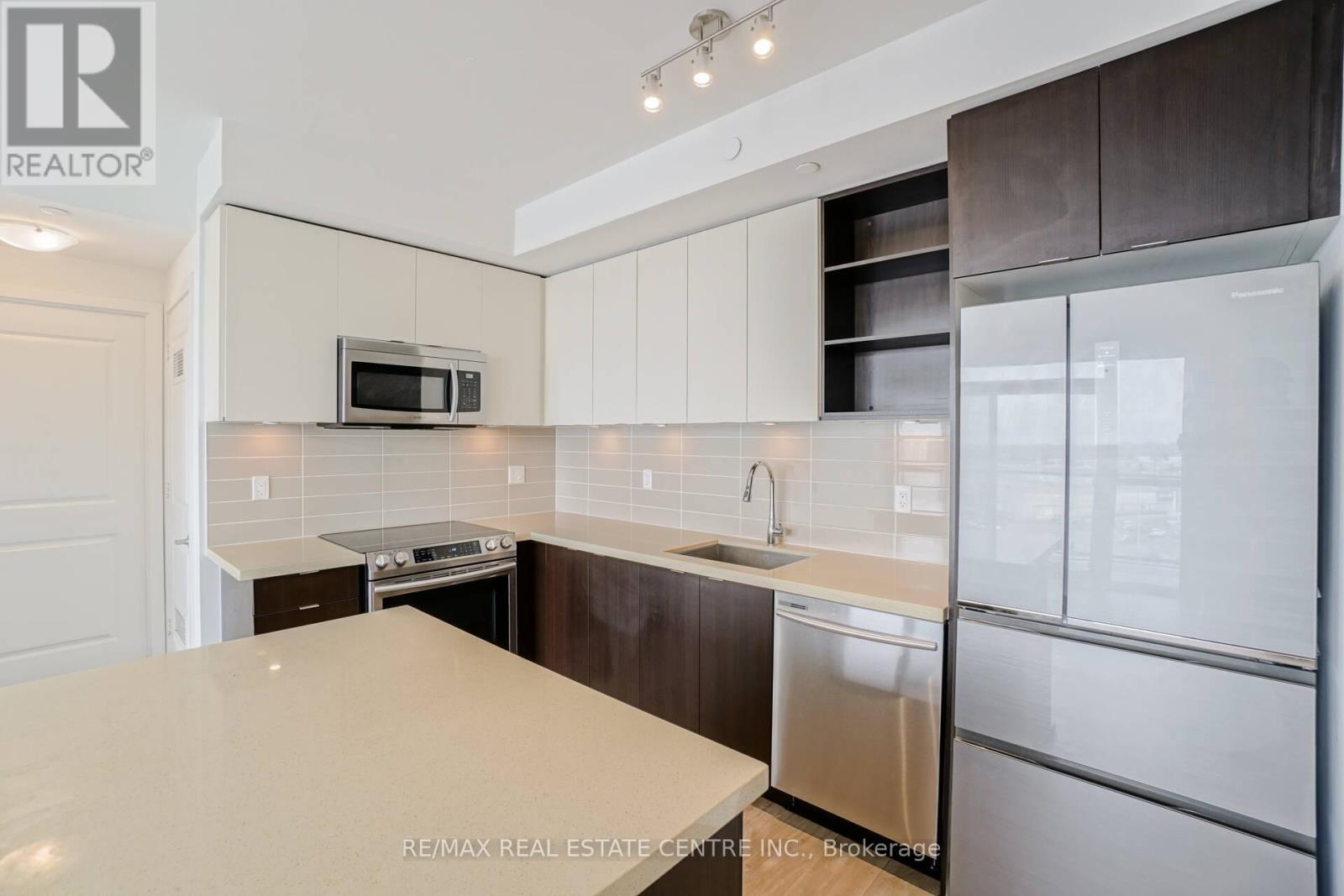 #802 4677 GLEN ERIN DRIVE - 15