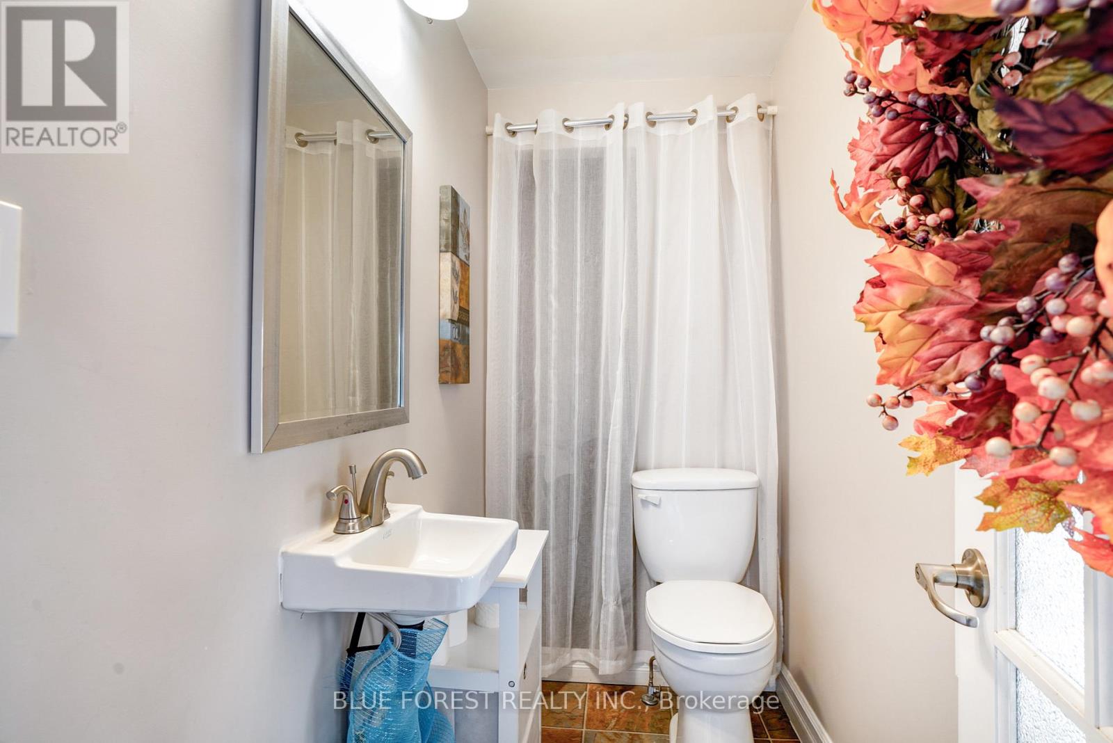 136 FURNIVAL ROAD Property Photo