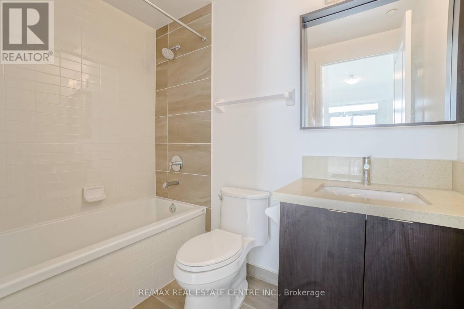 802 - 4677 GLEN ERIN DRIVE — photo 21