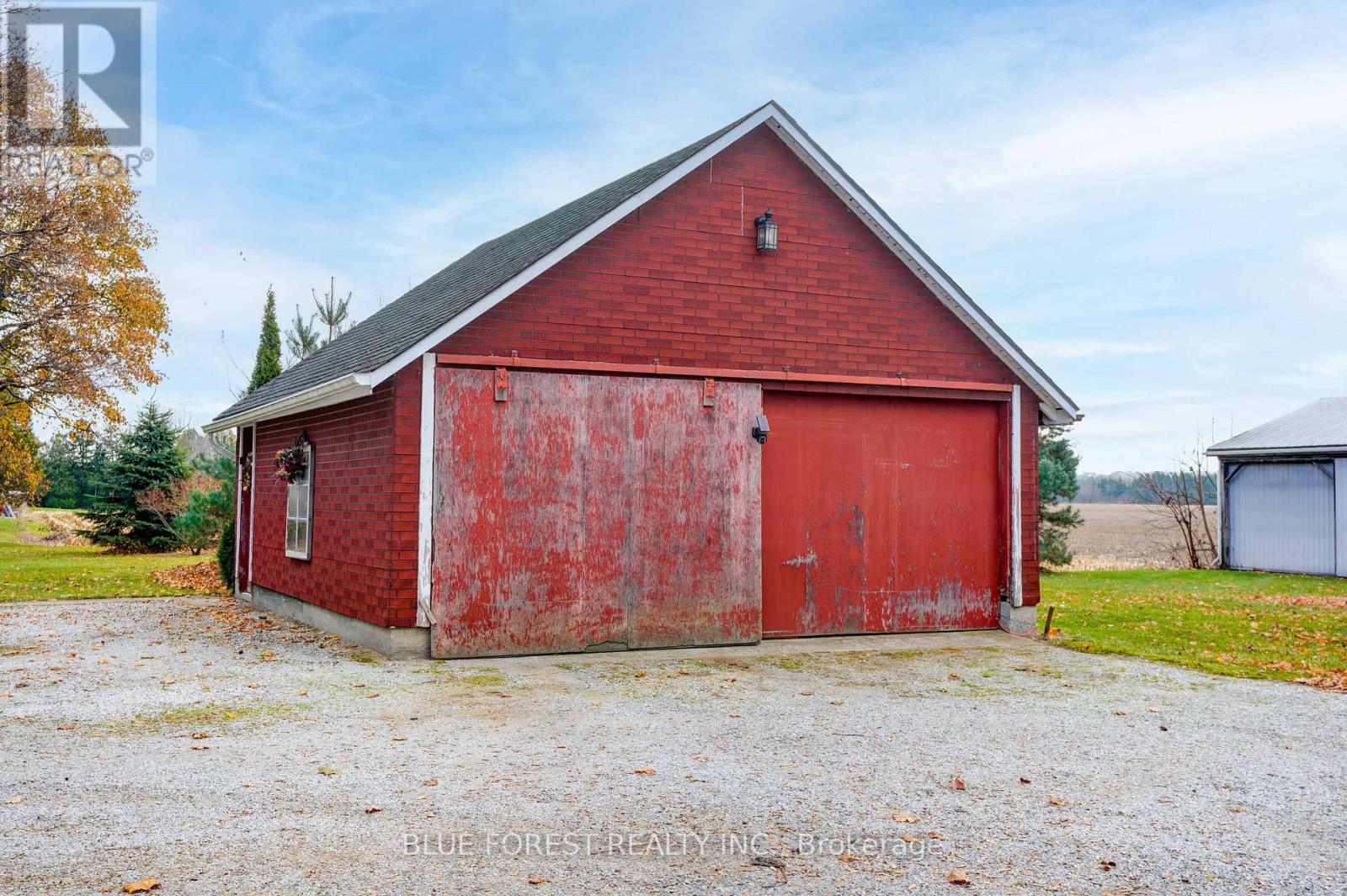 136 FURNIVAL ROAD Property Photo