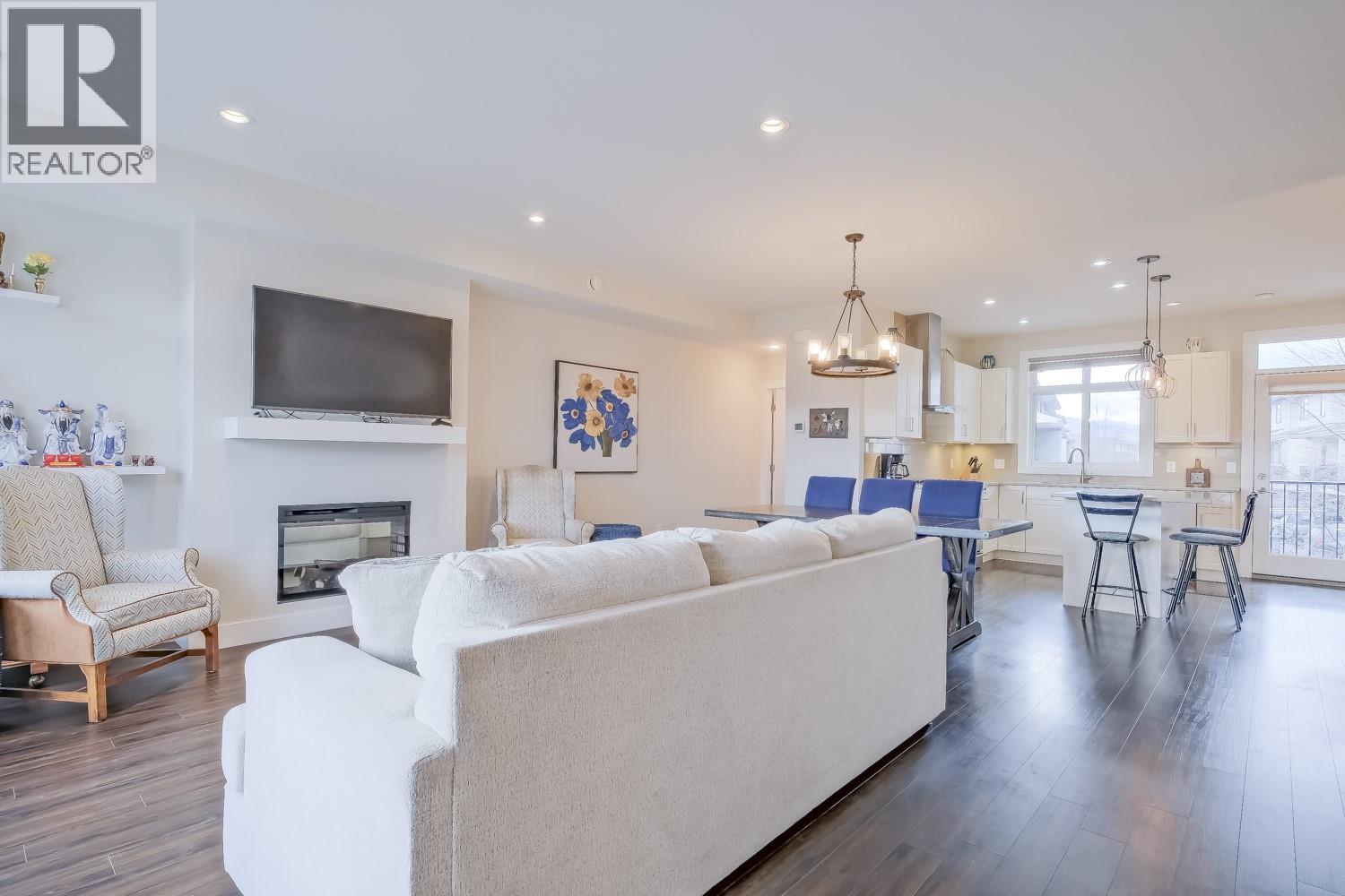 1102 Cameron Avenue Unit# 302, Kelowna