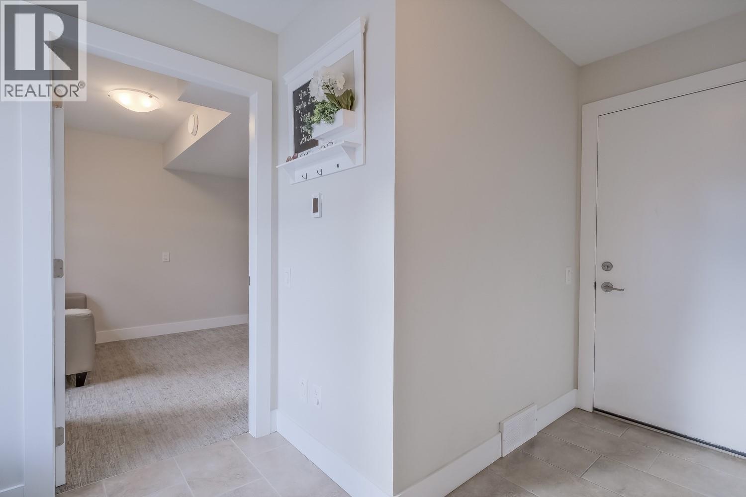 1102 Cameron Avenue Unit# 302, Kelowna