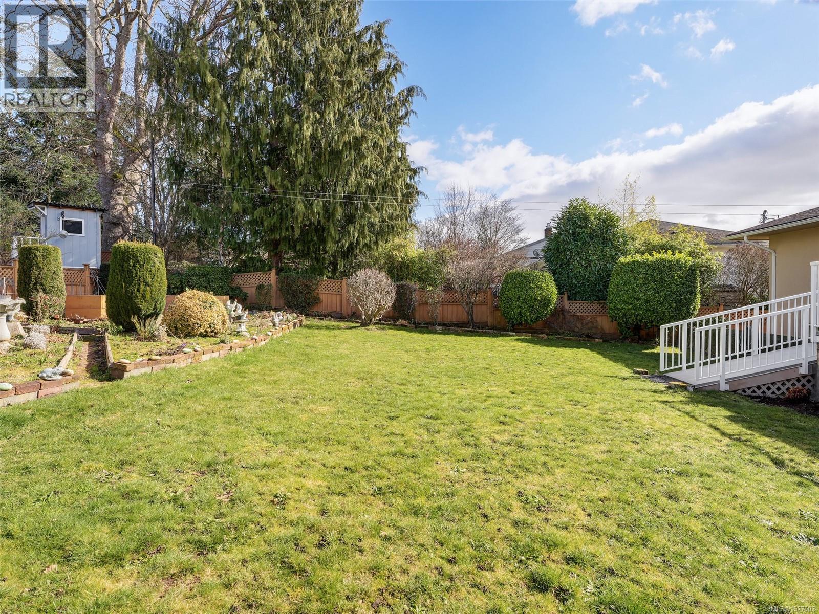  190 Homer Road, Saanich