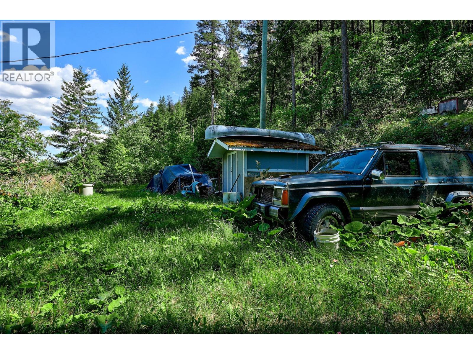 1848 Paul Lake Road, Kamloops