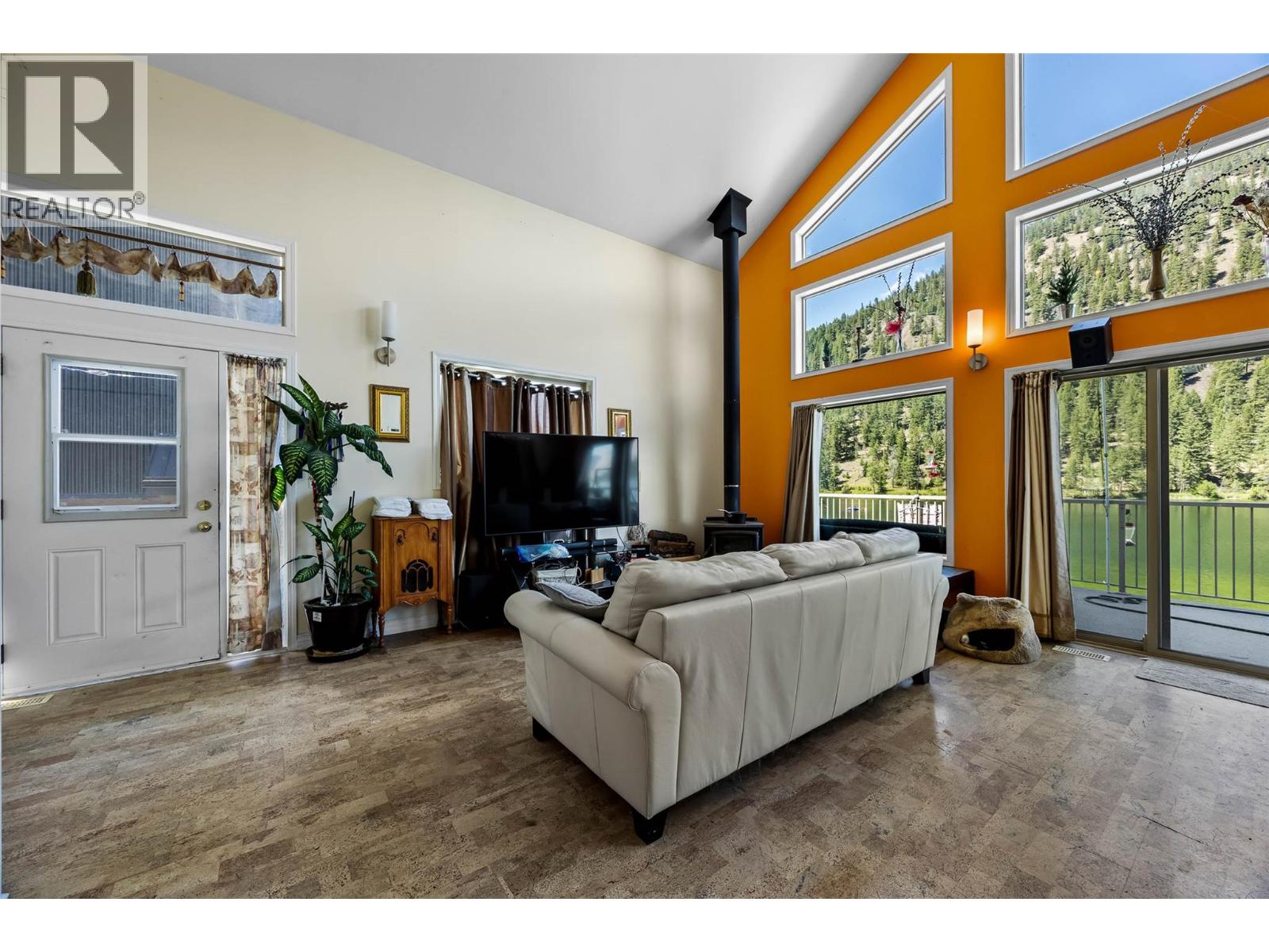 1848 Paul Lake Road, Kamloops