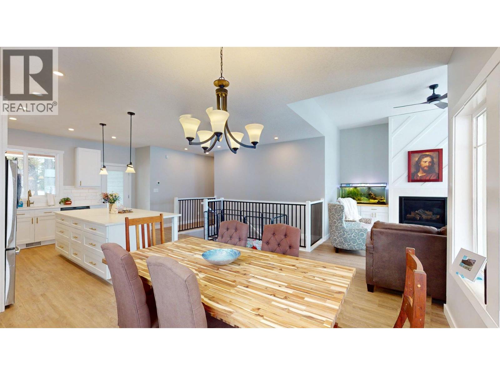 2258 Black Hawk Drive, Sparwood