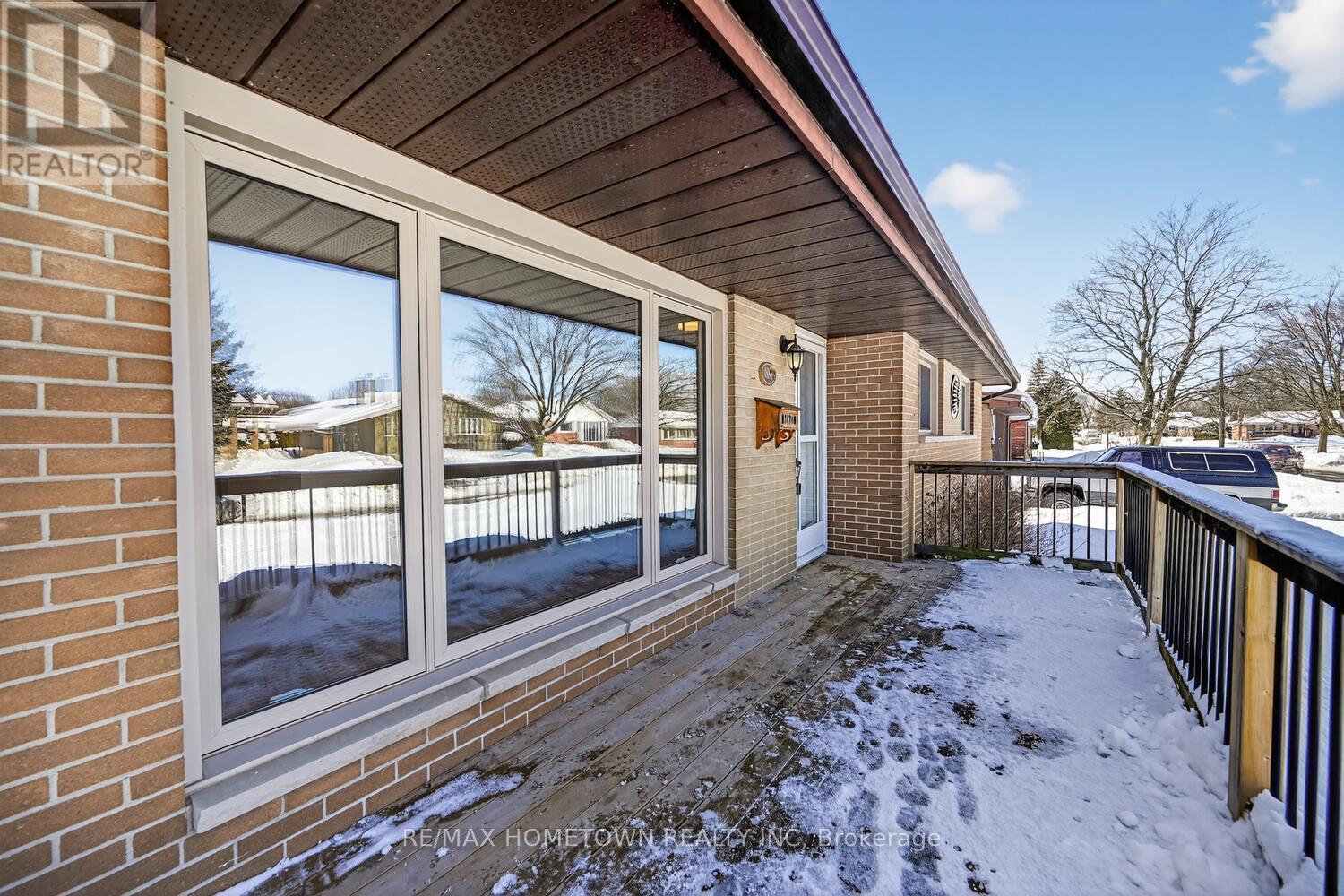 189 REYNOLDS DRIVE - 5